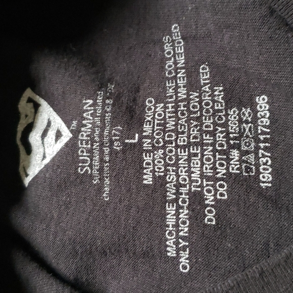 Superman T Shirt - Picture 7 of 7